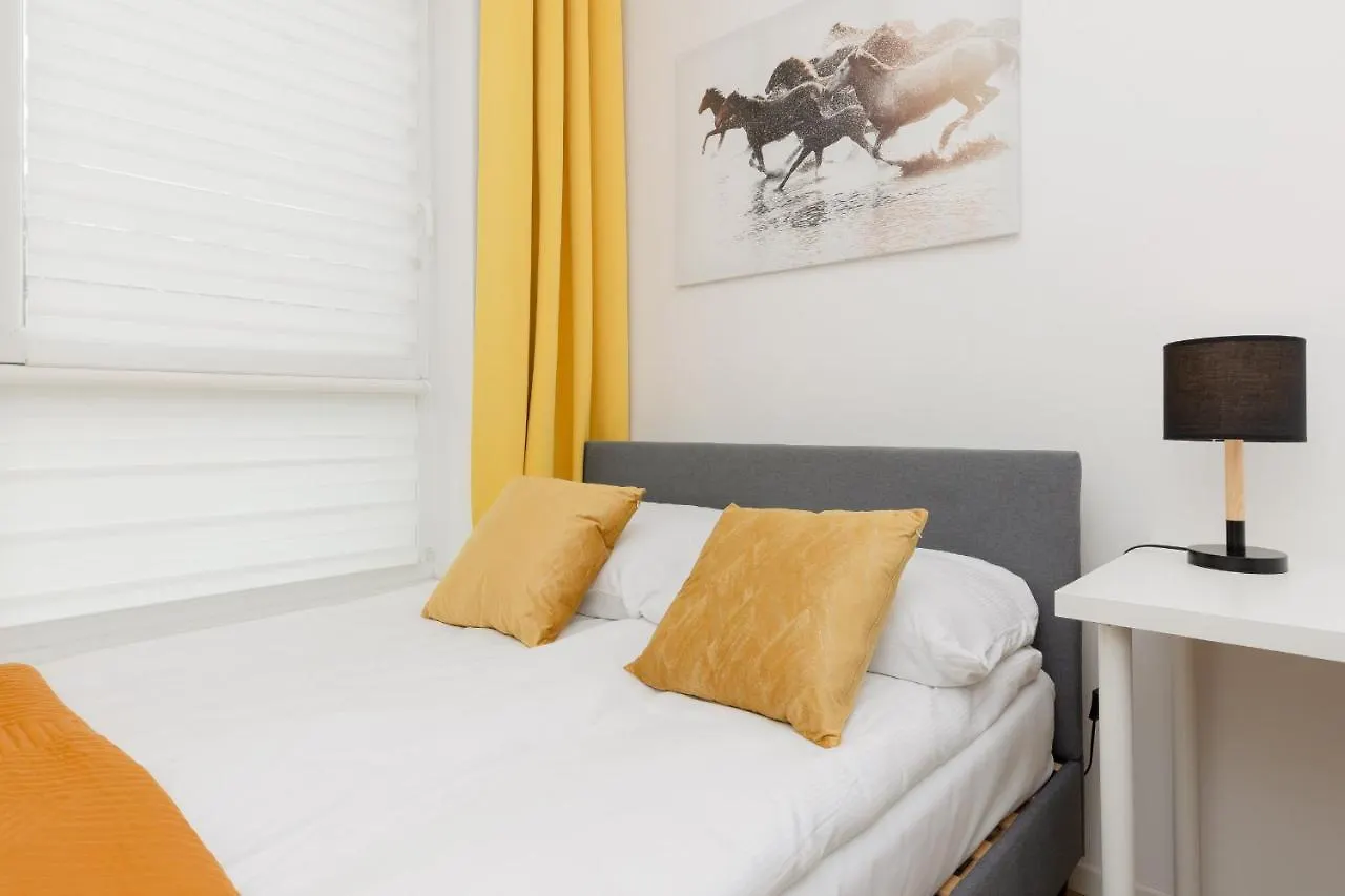 Apartment With Ac Warsaw Mokotow Business Centre By Noclegi Renters